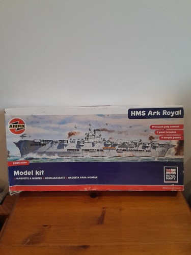 Airfix hms ark royal 600 - ark,